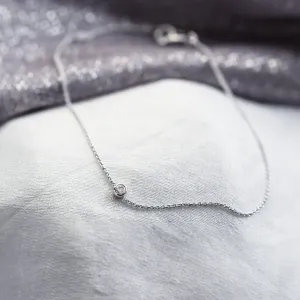 Zlatý minimalistický náramek s laboratorním diamantem ICY