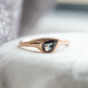 Gold ring with pear blue sapphire DREW