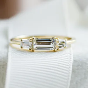 Vintage ring in art deco style with moissanites VISCOUNT Thumbnail