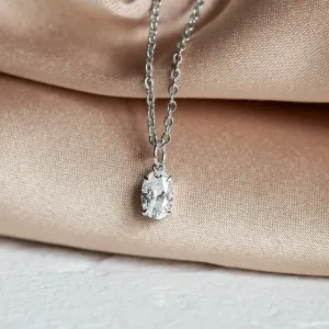 Gold pendant with oval lab created diamond VIV Thumbnail