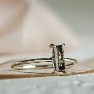 Art deco styled ring with salt'n'pepper diamond ERMANNO Thumbnail