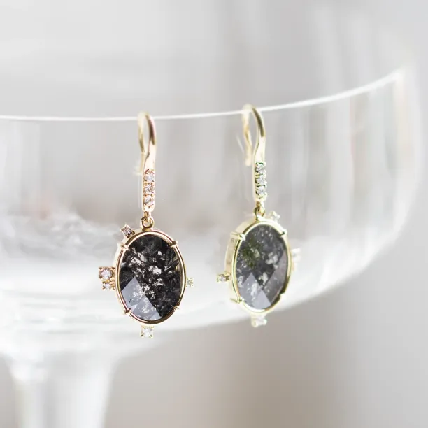 Vintage náušnice se salt and pepper a klasickými diamanty MARIBEL Image