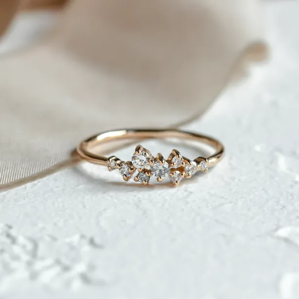 Elegant cluster ring with lab created diamonds CLORÉ Image