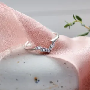 Curved wedding ring with diamonds HARRY Thumbnail