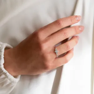 Romantic engagement ring with lab-grown diamonds POMPI Thumbnail