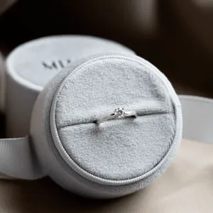 Atypical engagement ring with lab-grown diamond and tree bark surface RIANA Thumbnail