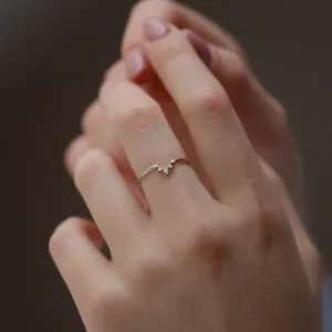 Curved diamond wedding ring EMILIANO