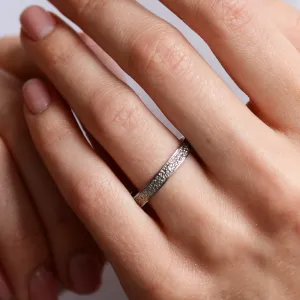 Unusual wedding bands with relief PERFORA