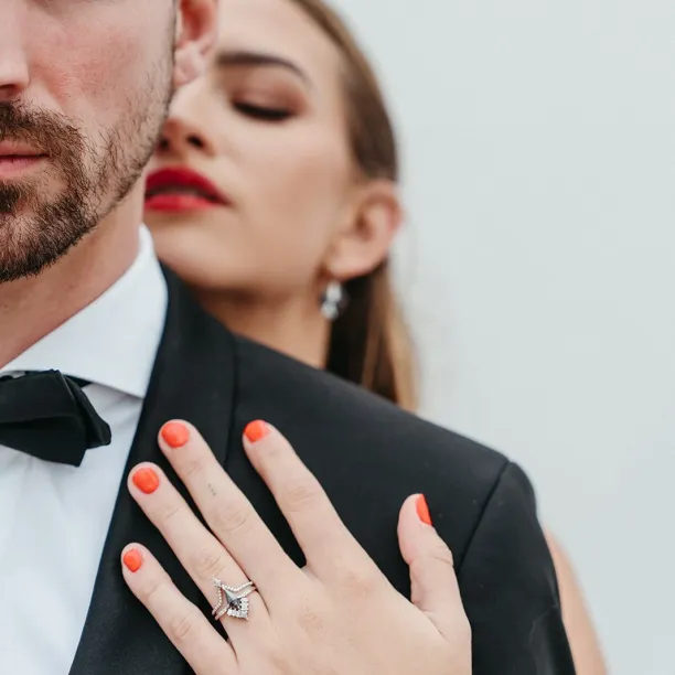 Salt and pepper diamond V stacker ring ISOLDE Image