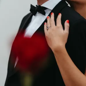 Salt and pepper diamond V stacker ring ISOLDE Thumbnail