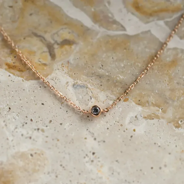 Minimalistický náramek s bezel salt and pepper diamantem SANDY Image