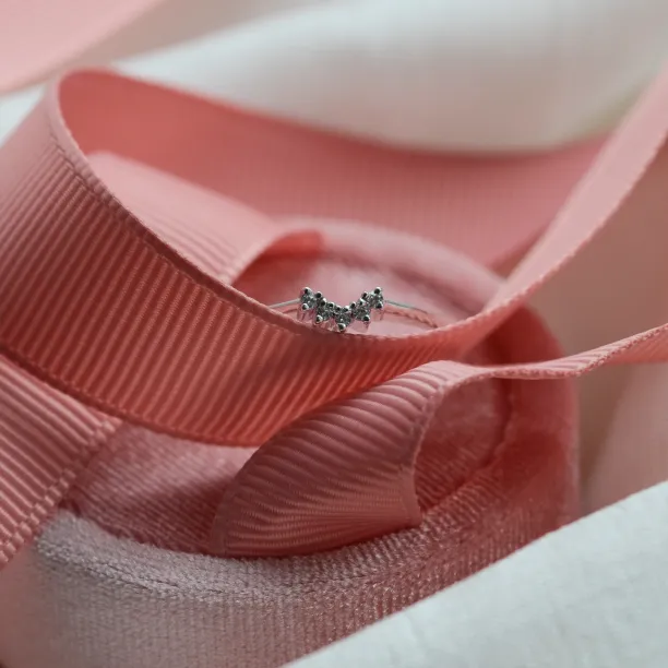 Gold ring with diamonds EMILIA Image