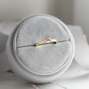 Luxury lab-grown diamond engagement ring LUCIENNE Thumbnail