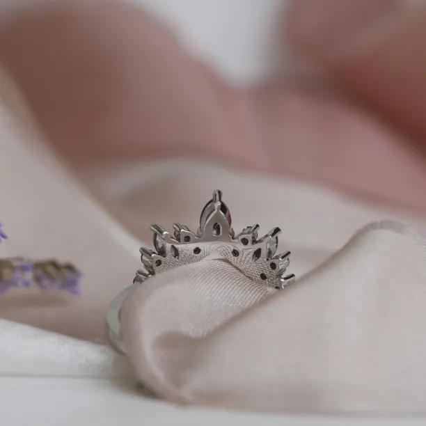 Majestic gold ring with salt and pepper diamonds FIERIA Image