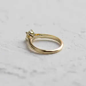 Luxury lab-grown diamond engagement ring LUCIENNE Thumbnail