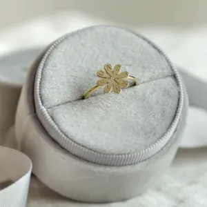 Gold ring with a diamond and engraving LEXI Thumbnail