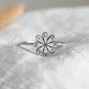 Gold ring with a diamond and engraving LEXI Thumbnail