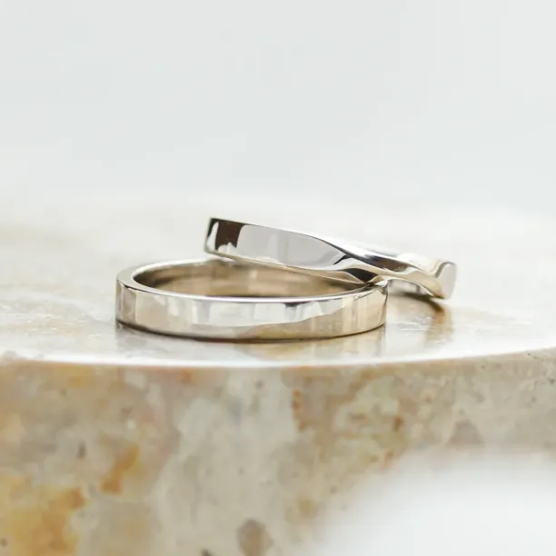 Netradiční snubní prsteny s propletením CLAY Image