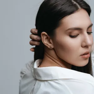 Zlaté náušnice ve tvaru hexagonu s vyměnitelným drahokamem SAM Thumbnail