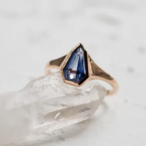 Blue sapphire signet ring PLATON
