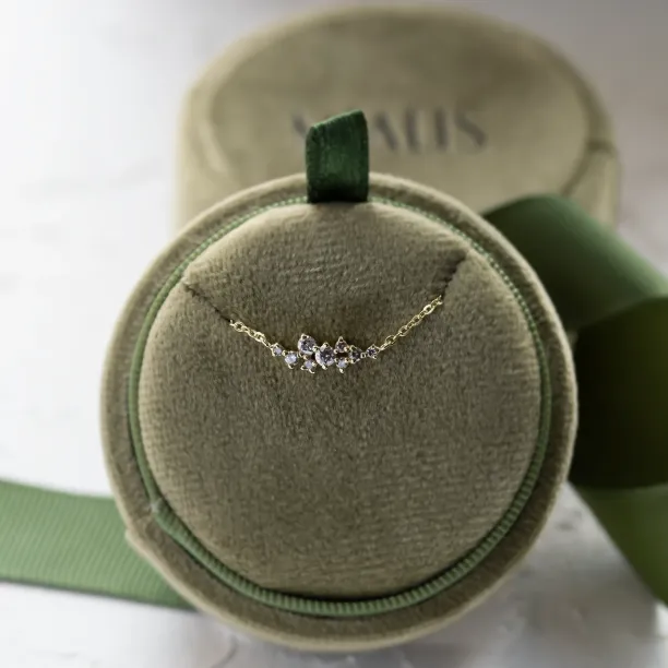 Zlatý cluster náhrdelník se salt and pepper diamanty CLARIE Image