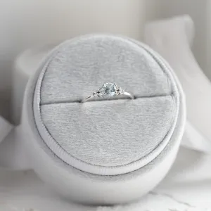 Originální zásnubní prsten s akvamarínem a diamanty AZZURRO Thumbnail