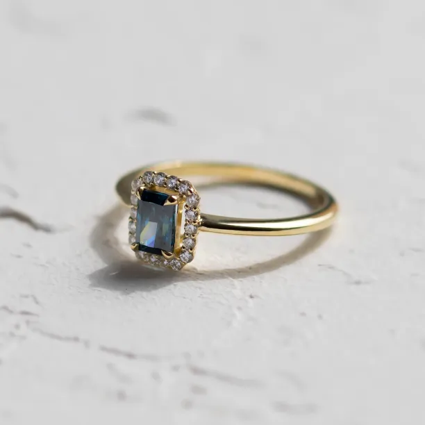 Radiant cut lab grown diamond ring MILLIE Image
