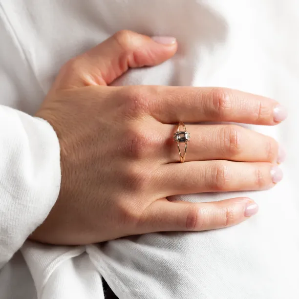 Originální prsten se salt and pepper a přírodními diamanty SALOMINA Image