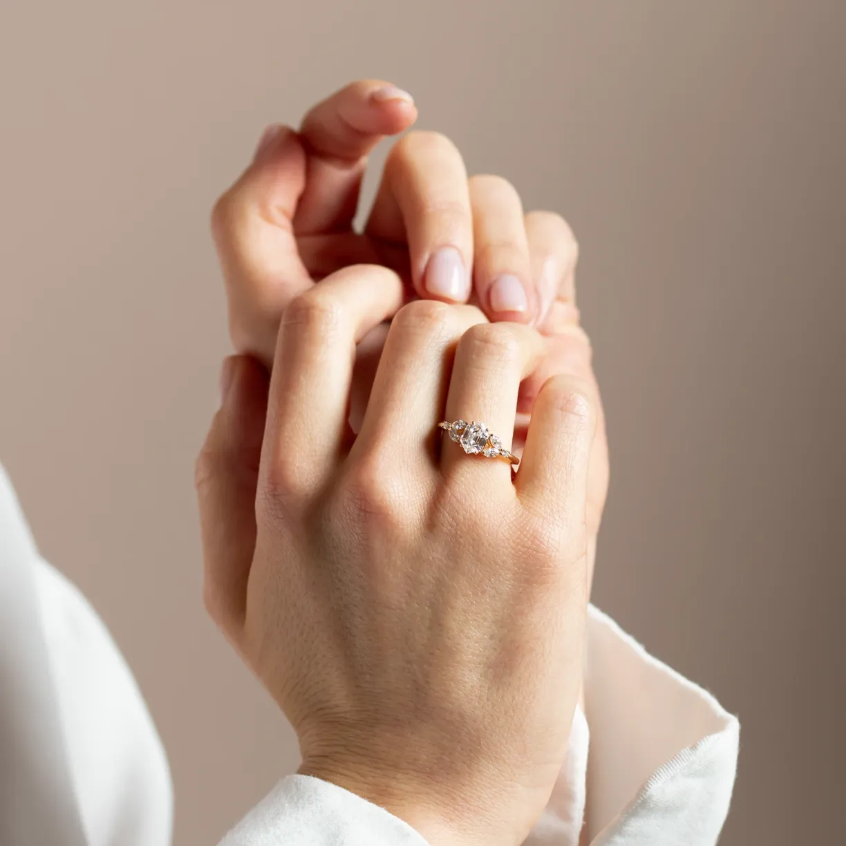 Zásnubní_prsten_s_lab_grown_diamanty