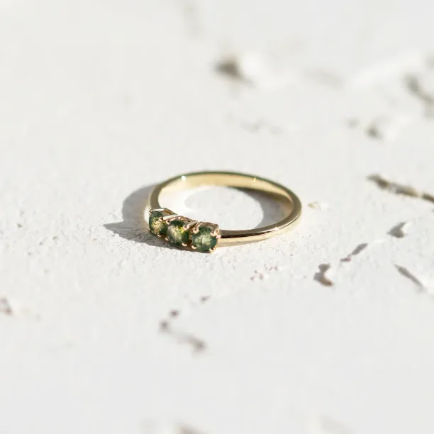 Three stone moss agate ring BOND Image
