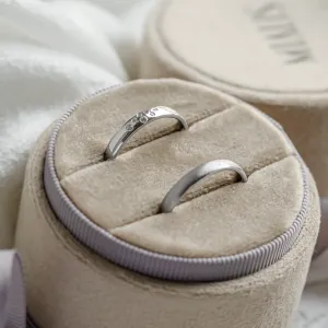 Matte and shiny platinum wedding rings LEOS