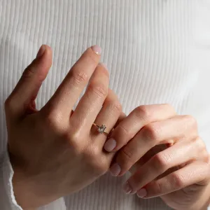 Minimalistický prsten s pear salt and pepper diamantem ELIZA Thumbnail