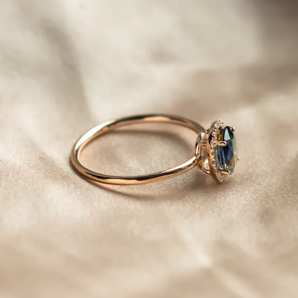 Halo teal sapphire &amp; diamond ring ZARIA Image