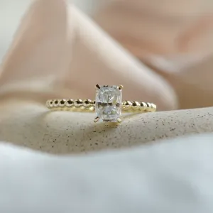 Kuličkový zásnubní prsten s radiant moissanitem CLEA Thumbnail