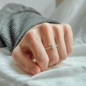 Kuličkový zásnubní prsten s radiant moissanitem CLEA Thumbnail