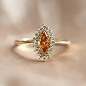 Elegantní zlatý prsten s oranžovým a bílými lab grown diamanty TIANA