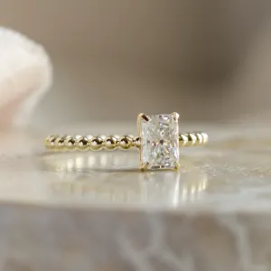 Kuličkový zásnubní prsten s radiant moissanitem CLEA Thumbnail