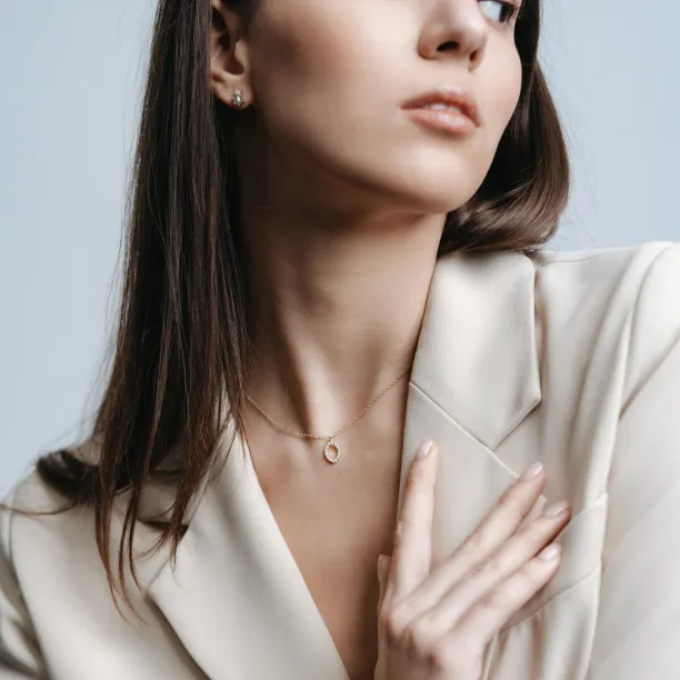 Salt and pepper diamond earrings studs TERRA Image