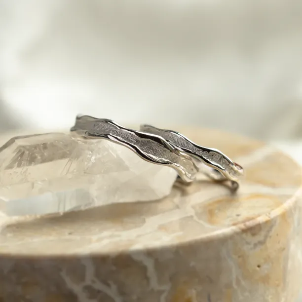 Organic matching wedding rings SAVANNAH Image