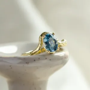 Unique oval blue sapphire ring KIARA Thumbnail