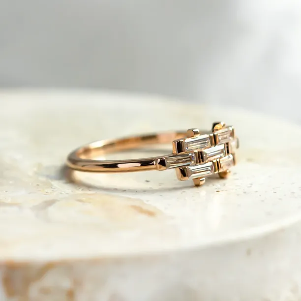 Baguette moissanite ring VANCE Image