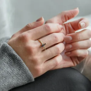Original ring with baguette amethyst and side diamonds NAIMA Thumbnail