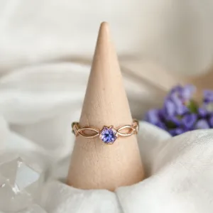 Tanzanite gold ring QUEENA Thumbnail
