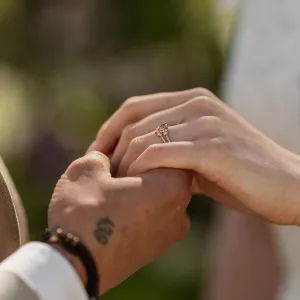 Pink lab grown diamond and natural diamond engagement ring EDDY Thumbnail