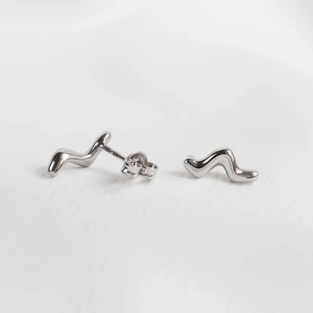 Minimalist gold earrings waves MIGNON Image