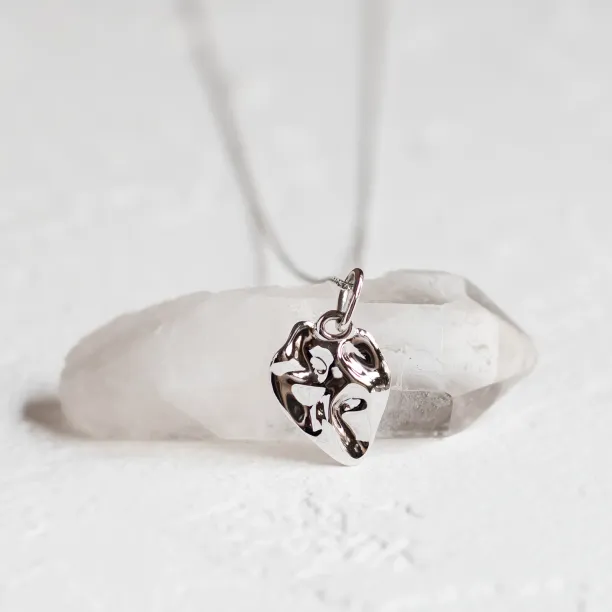 Original heartshaped necklace MARGUERITE Image