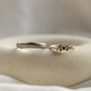 Atypické snubní prsteny s černými diamanty a černým rhodiem DUE Thumbnail