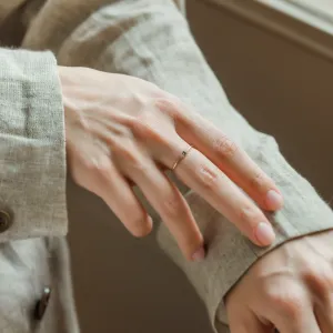 Minimalistický prsten se safírem a diamanty SABINE Thumbnail