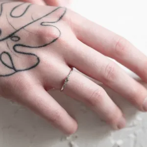 Minimalistický prsten se safírem a diamanty SABINE Thumbnail