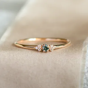 Minimalist sapphire and diamond ring SABINE